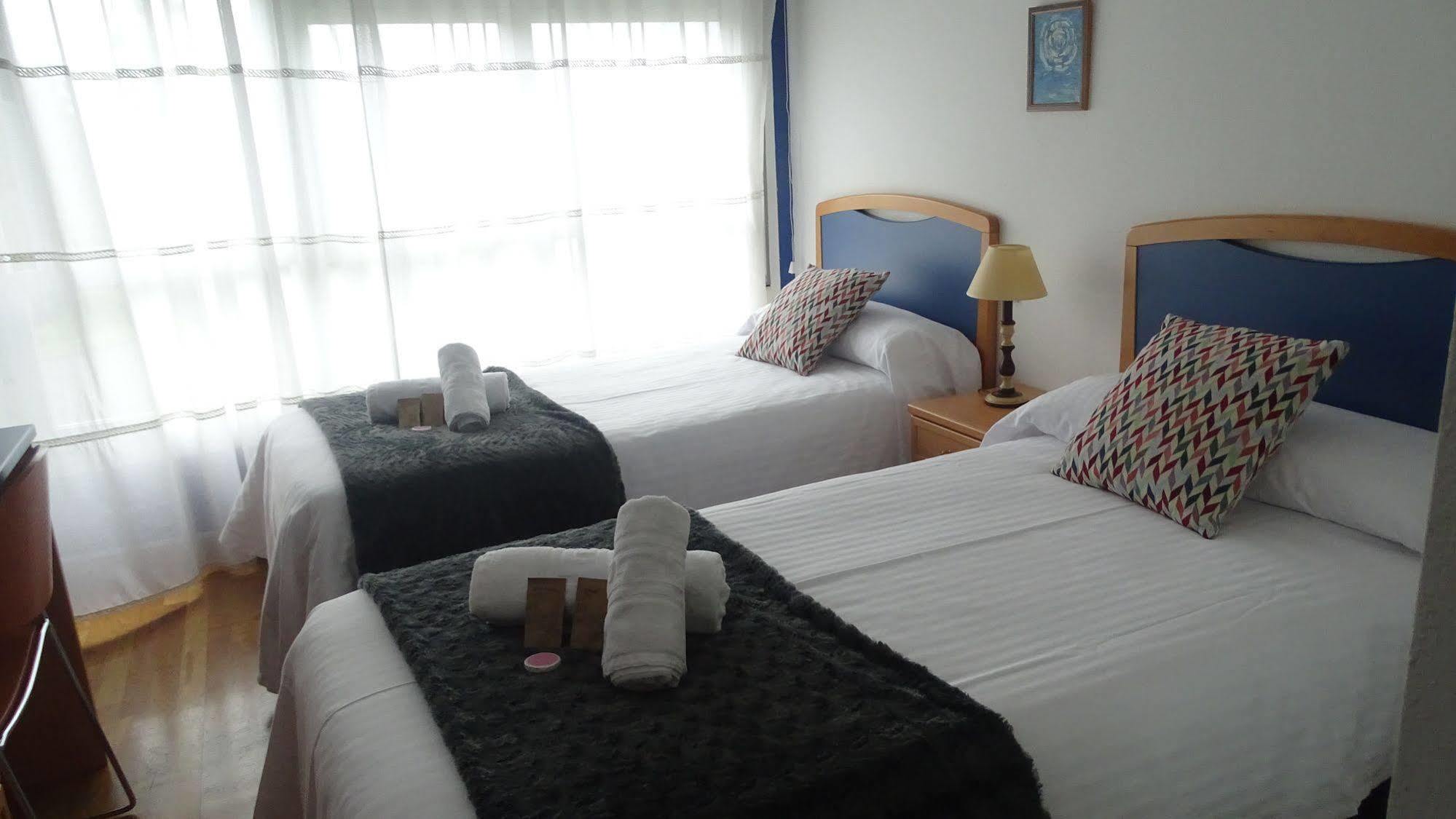 Hostal Lucus Lugo Exterior photo