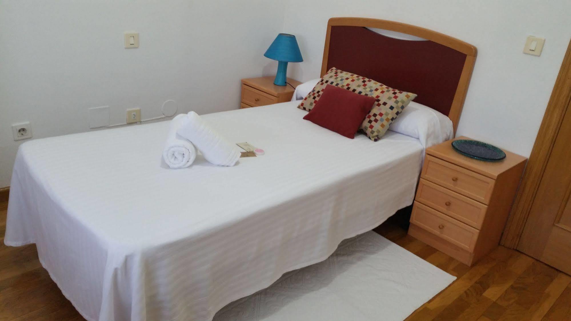 Hostal Lucus Lugo Exterior photo